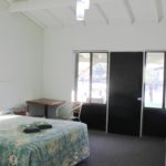 ravenswoodhotel-pub-wa-accommodation-bedroom