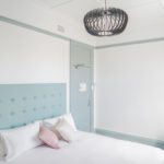 oasis-on-beamish-hotel-nsw-pub-accommodation-king-room-shared-bathroom3