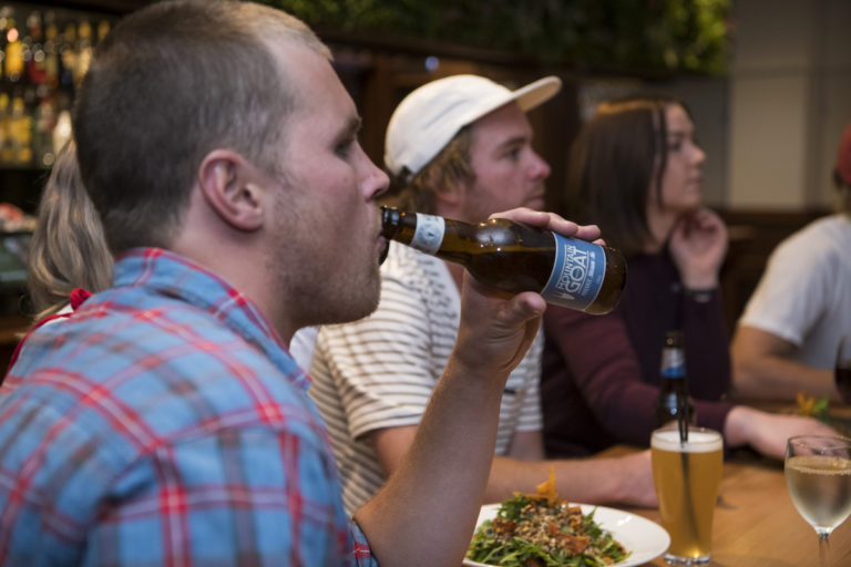 Banjo Paterson Inn Jindabyne Budget Jindabyne Pub Rooms