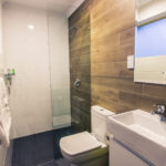Premier-hotel-broadmeadow-nsw-pub-accommodation-king-single-ensuite-bathroom1