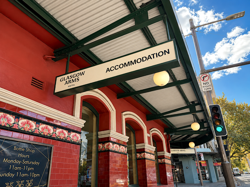 glasgow arms exterior and accomodation sign