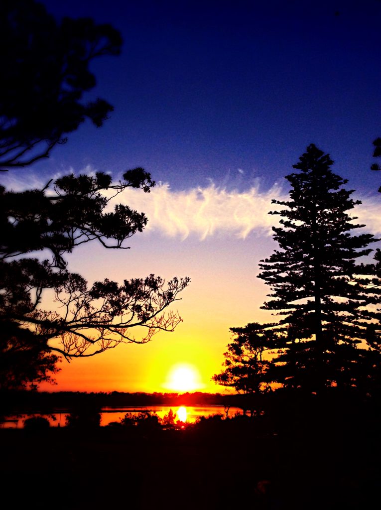 the-ocean-view-hotel-urunga-sunrise