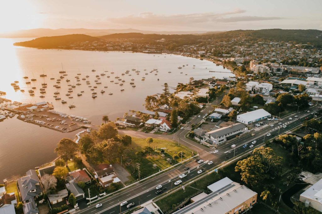 gunyah-hotel-belmont-nsw-pub-accommodation-aerial-views1 copy