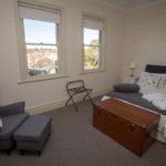 helensburgh-hotel-nsw-pub-accommodation-deluxe-room2