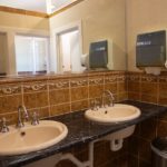 criterion-hotel-gundagai-nsw-pub-accommodation-shared-bathroom