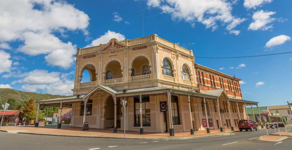 Empire Hotel Queenstown, Tasmania Pub Rooms Directory