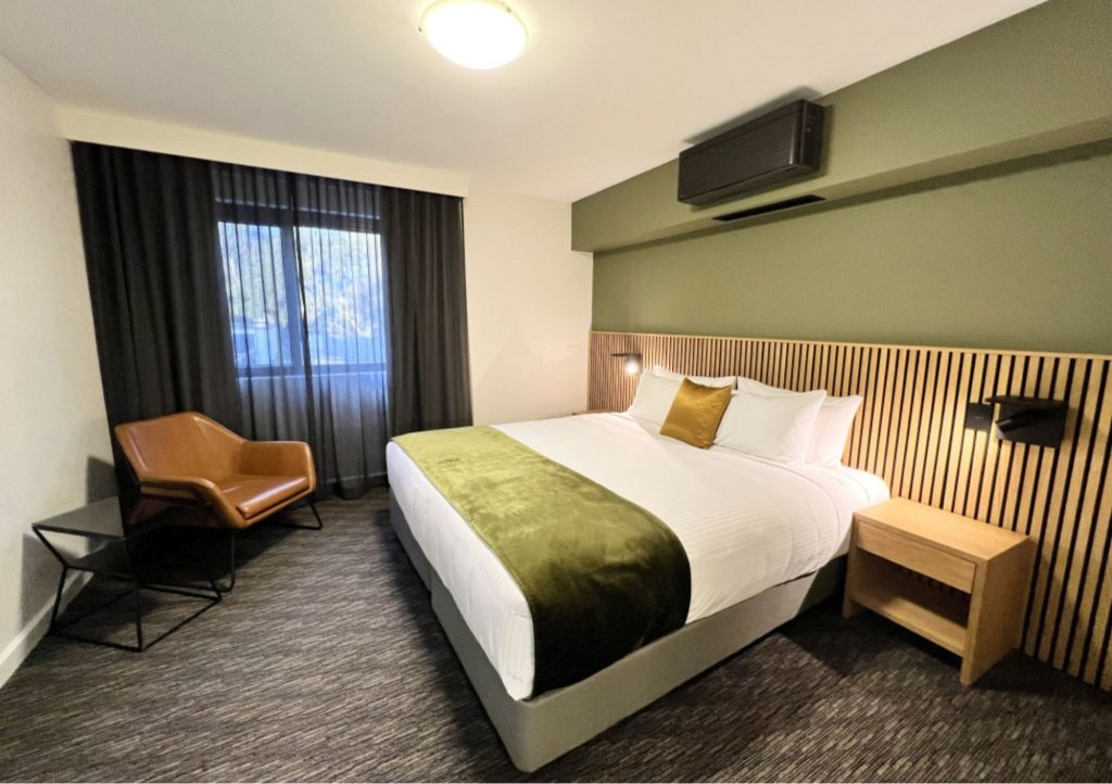 mill-hotel-milperra-sydney-nsw
