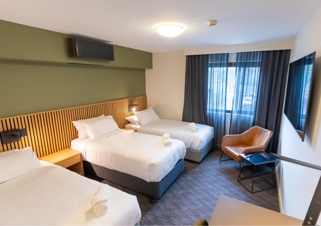 mill-hotel-milperra-sydney-nsw (2)
